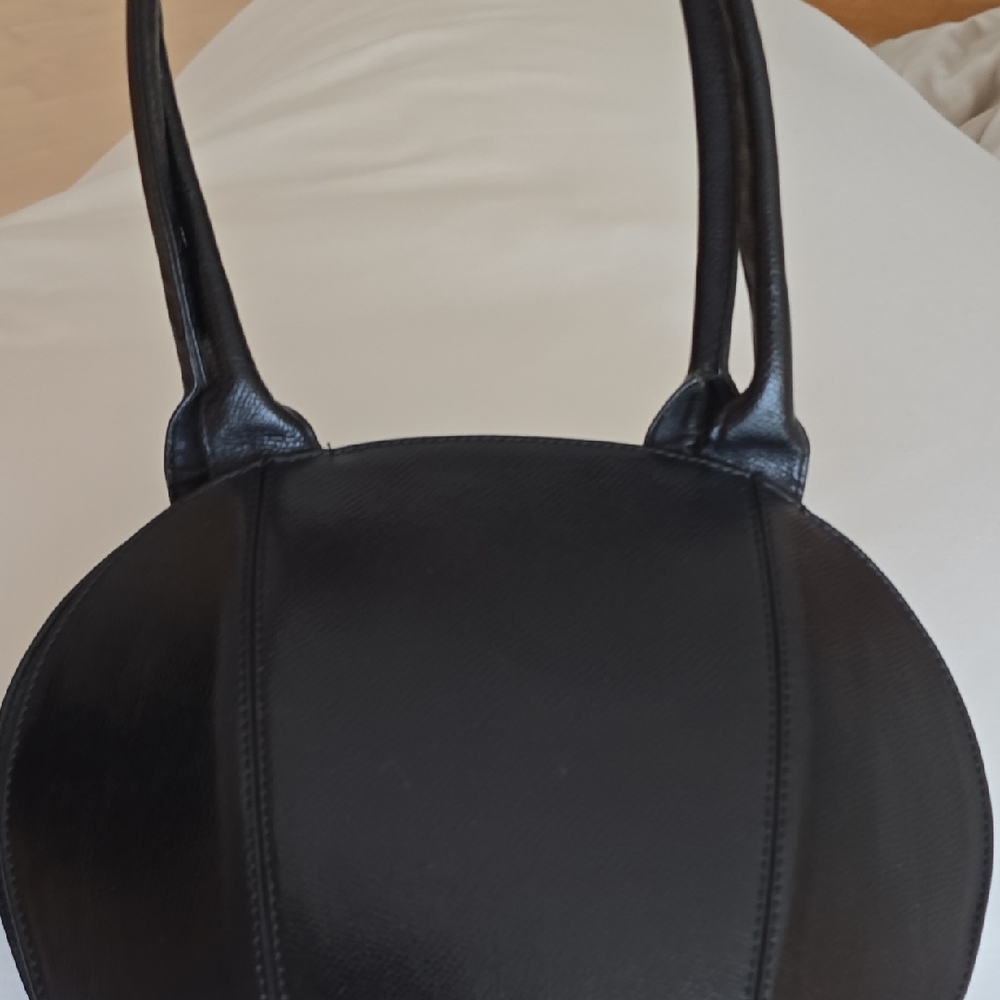 MCM Black Leather Shoulder Bag - Picture 4 of 16